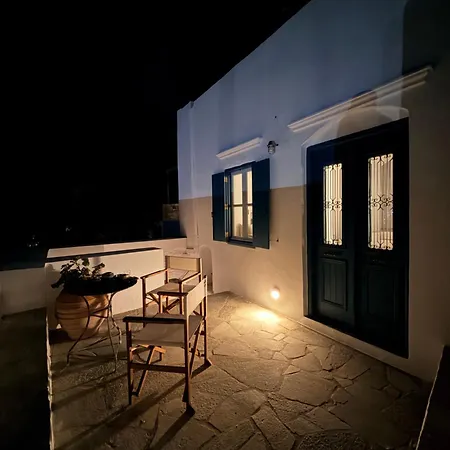 Lazaridis House