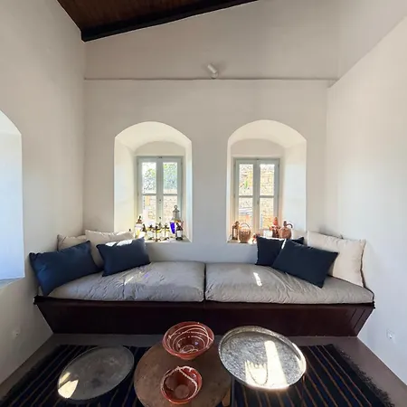 Lazaridis House *